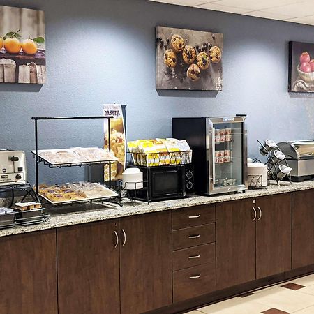 Microtel Inn & Suites By Wyndham Michigan City Extérieur photo