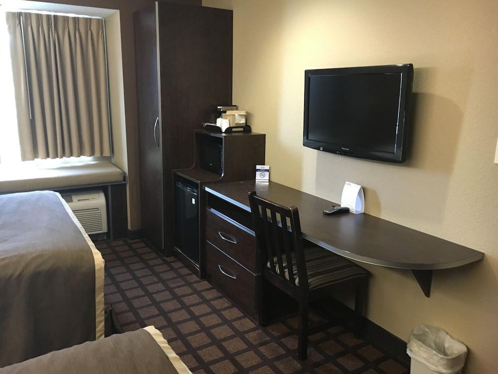 Microtel Inn & Suites By Wyndham Michigan City Extérieur photo
