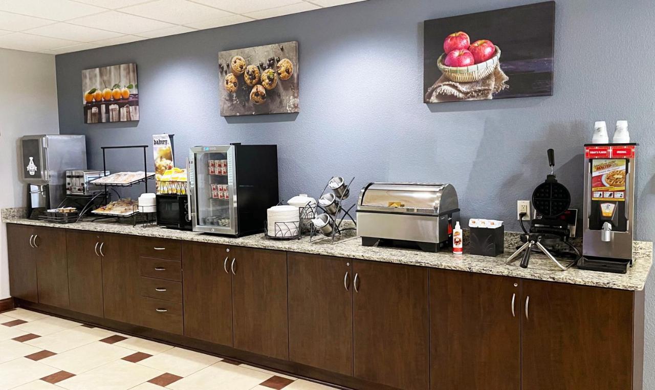 Microtel Inn & Suites By Wyndham Michigan City Extérieur photo