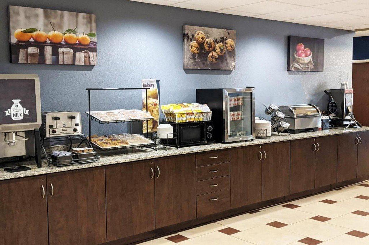 Microtel Inn & Suites By Wyndham Michigan City Extérieur photo