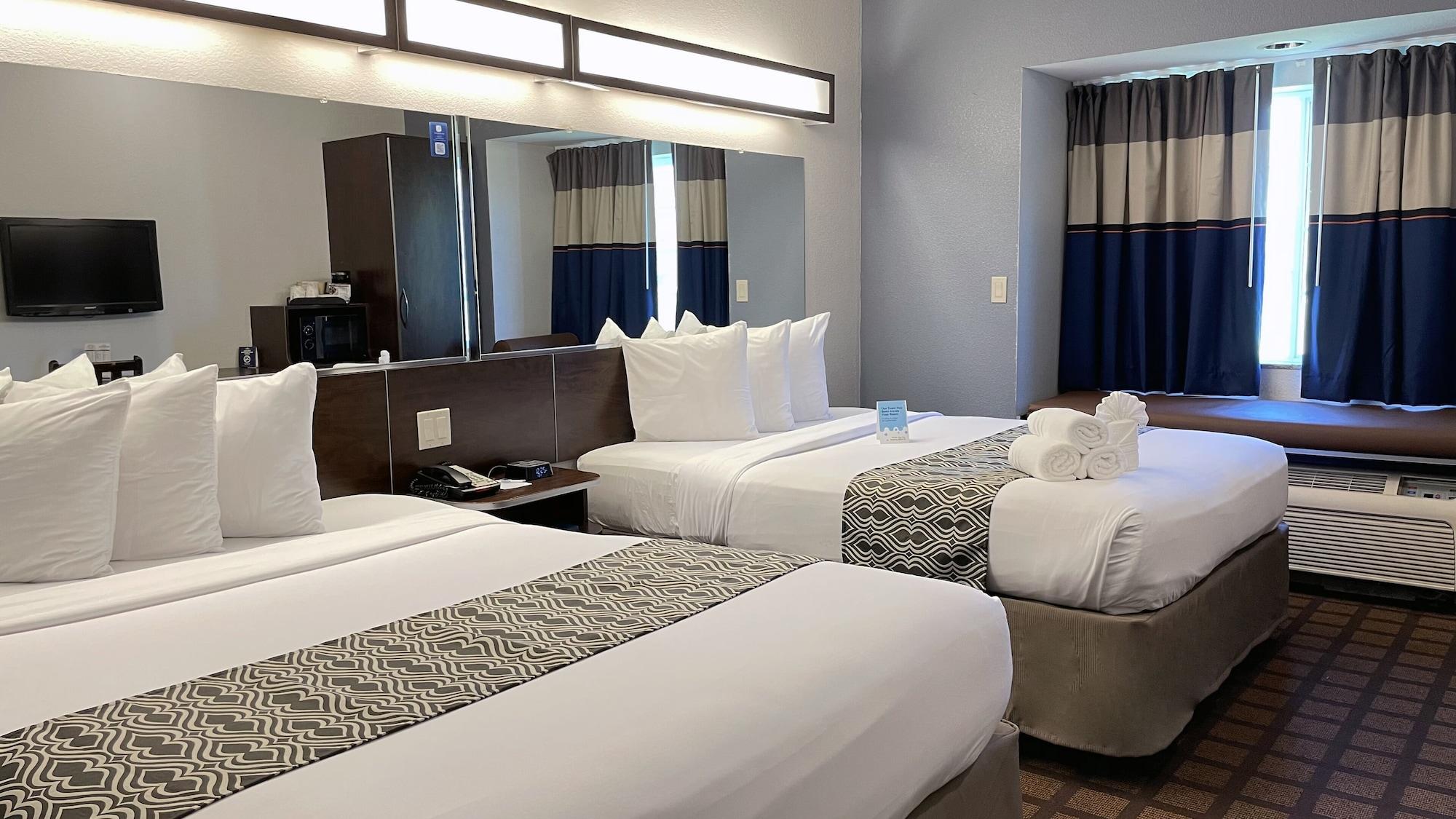 Microtel Inn & Suites By Wyndham Michigan City Extérieur photo