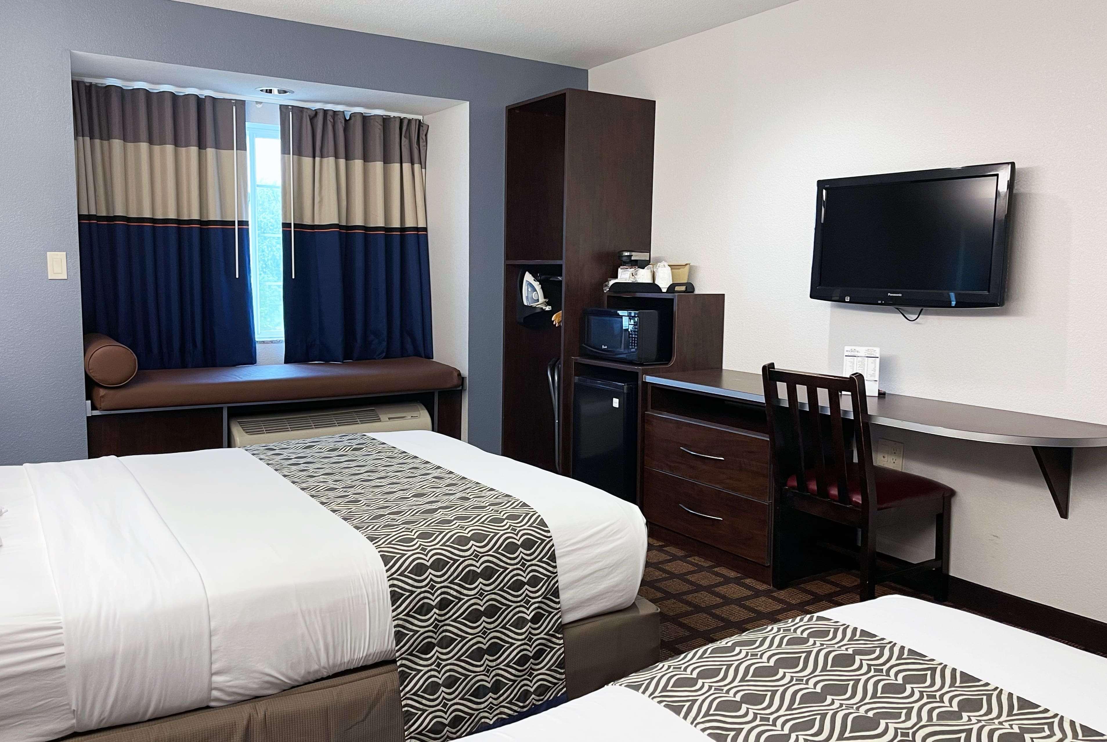 Microtel Inn & Suites By Wyndham Michigan City Extérieur photo