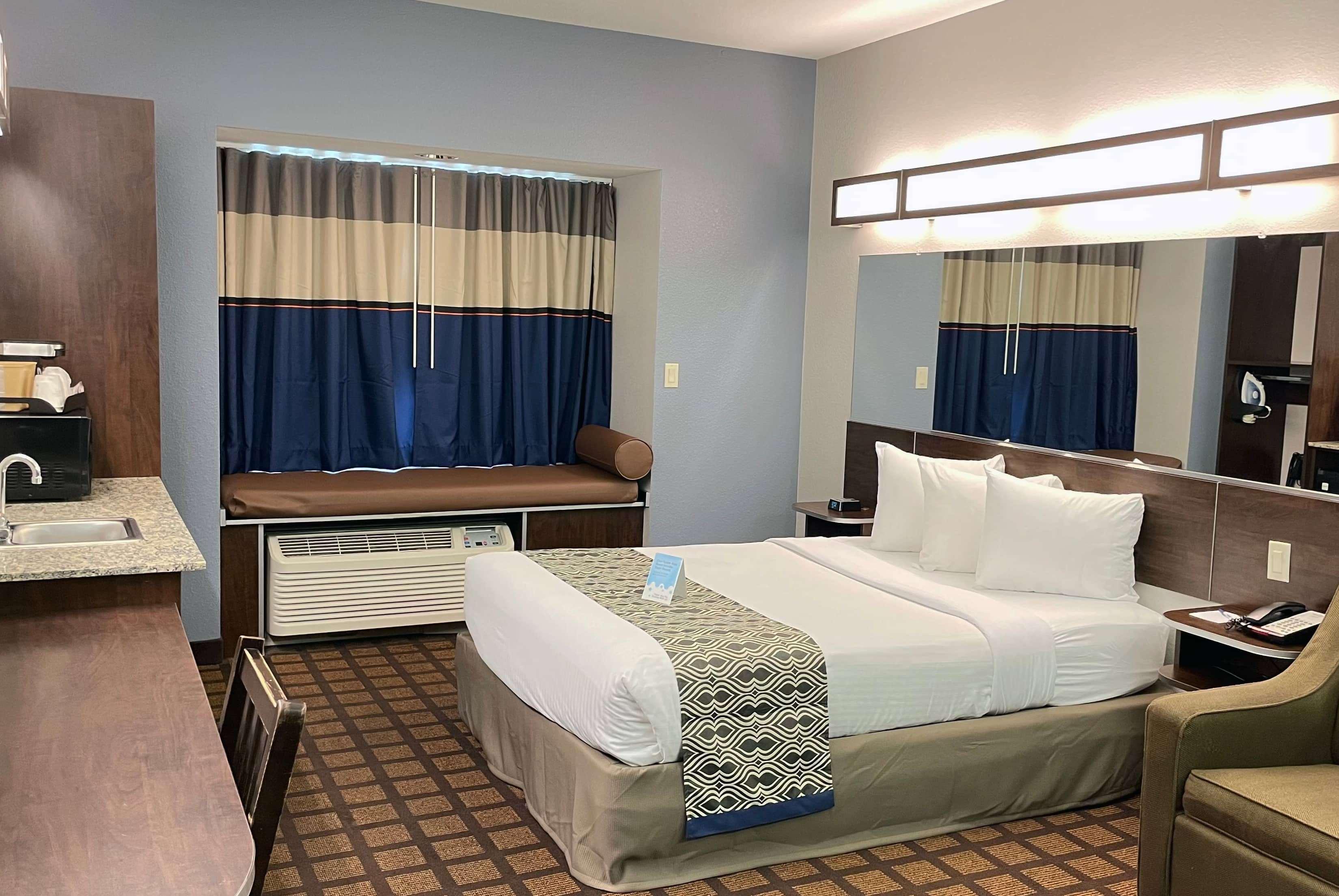 Microtel Inn & Suites By Wyndham Michigan City Extérieur photo