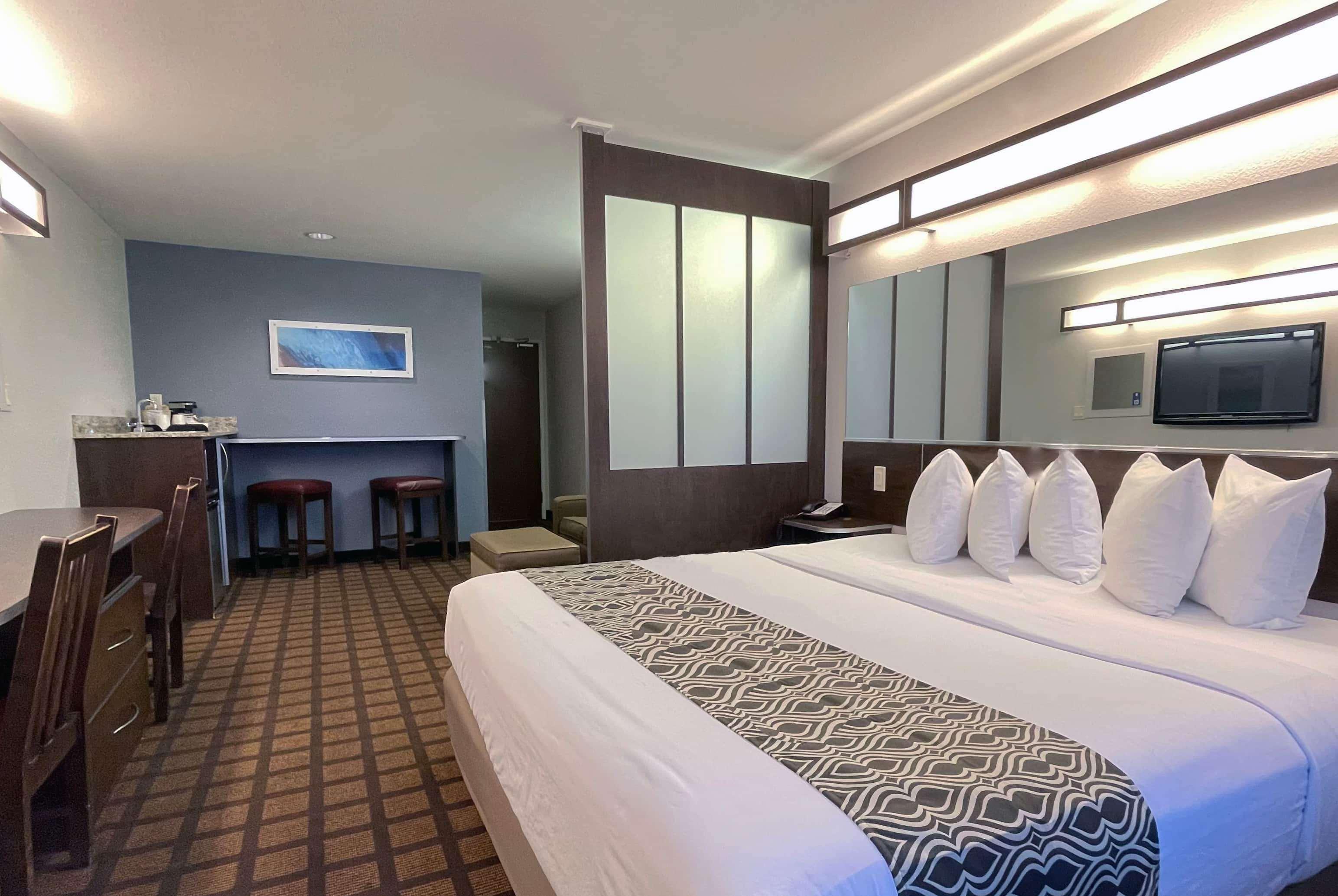 Microtel Inn & Suites By Wyndham Michigan City Extérieur photo