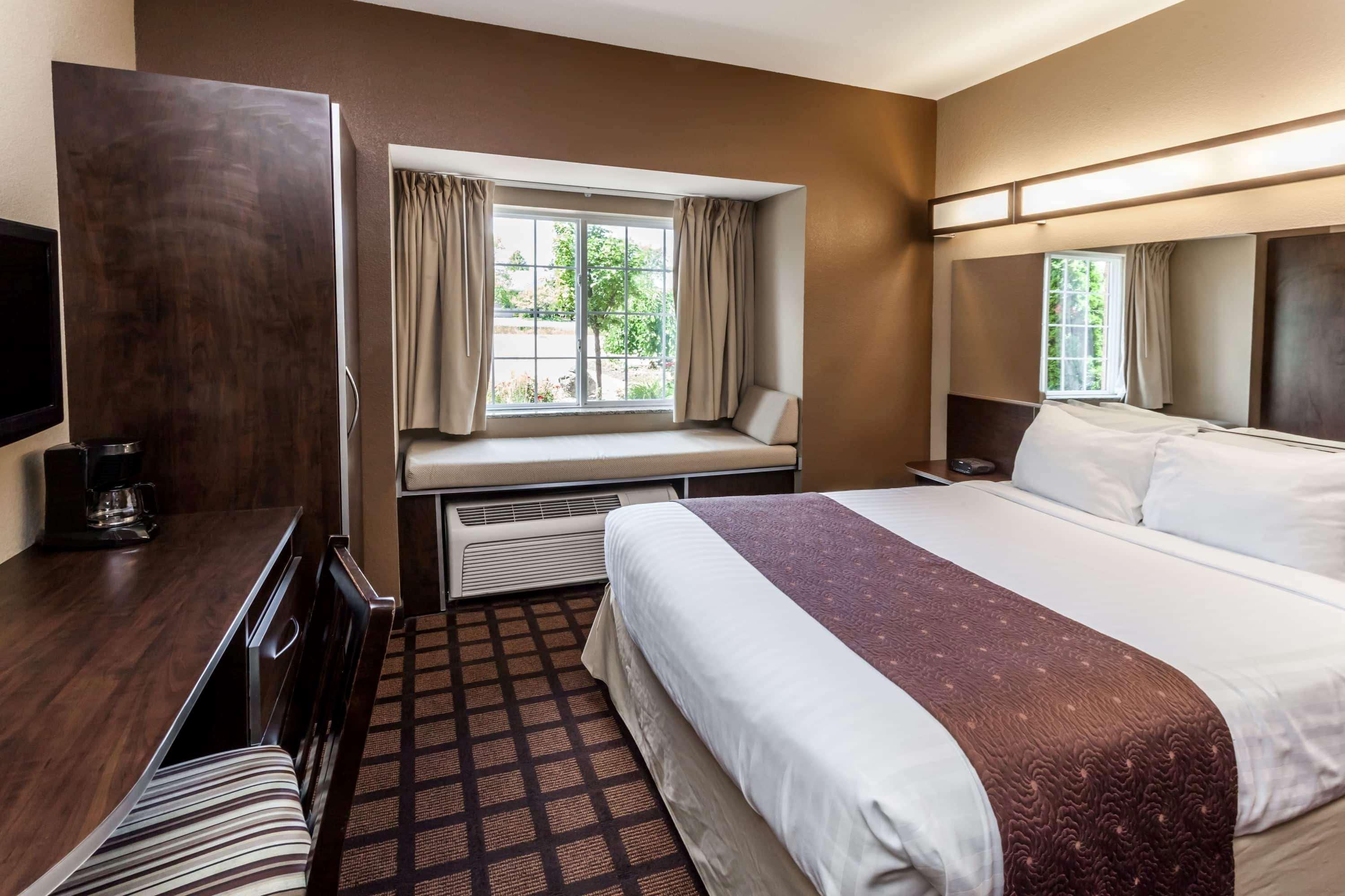 Microtel Inn & Suites By Wyndham Michigan City Extérieur photo