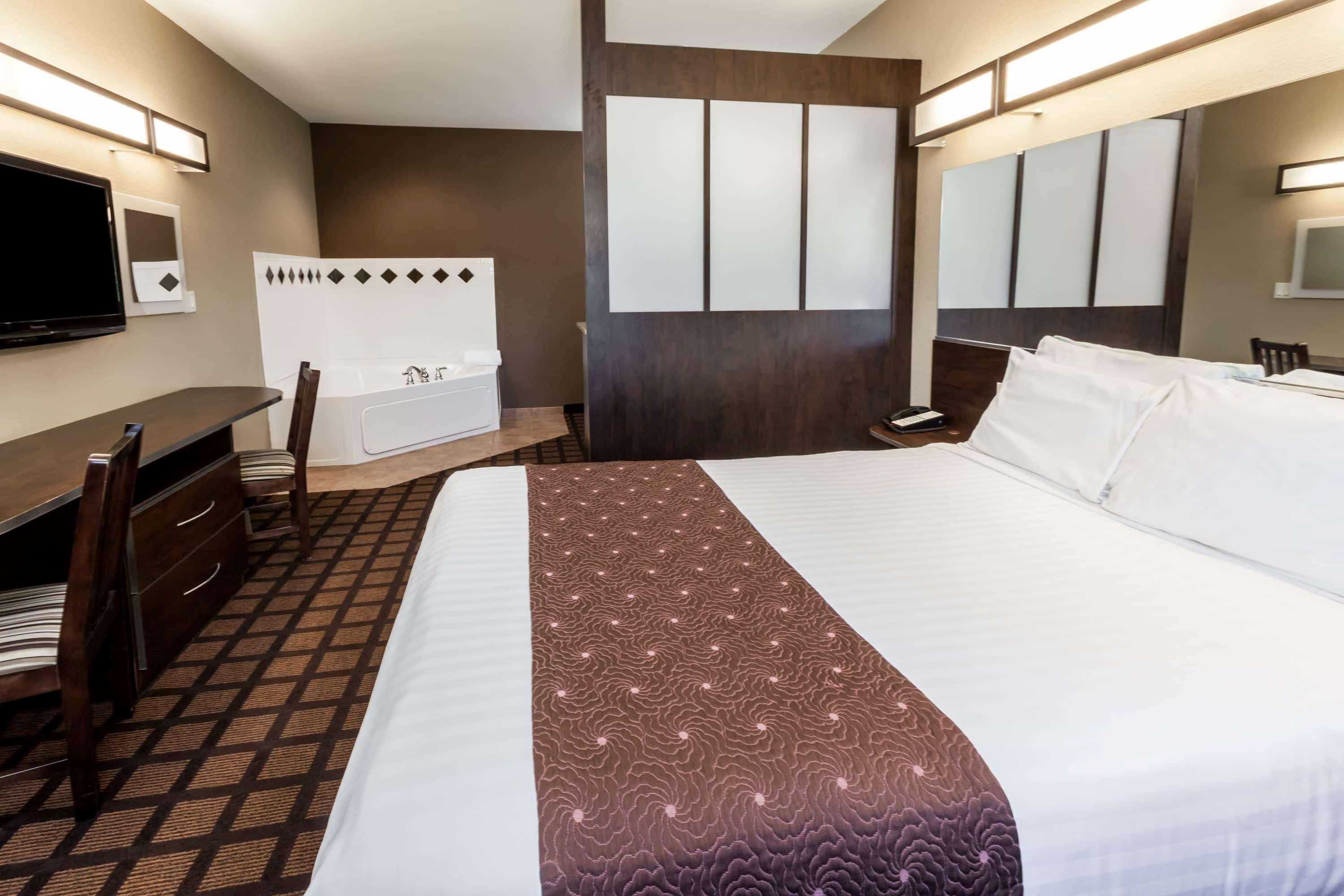 Microtel Inn & Suites By Wyndham Michigan City Extérieur photo