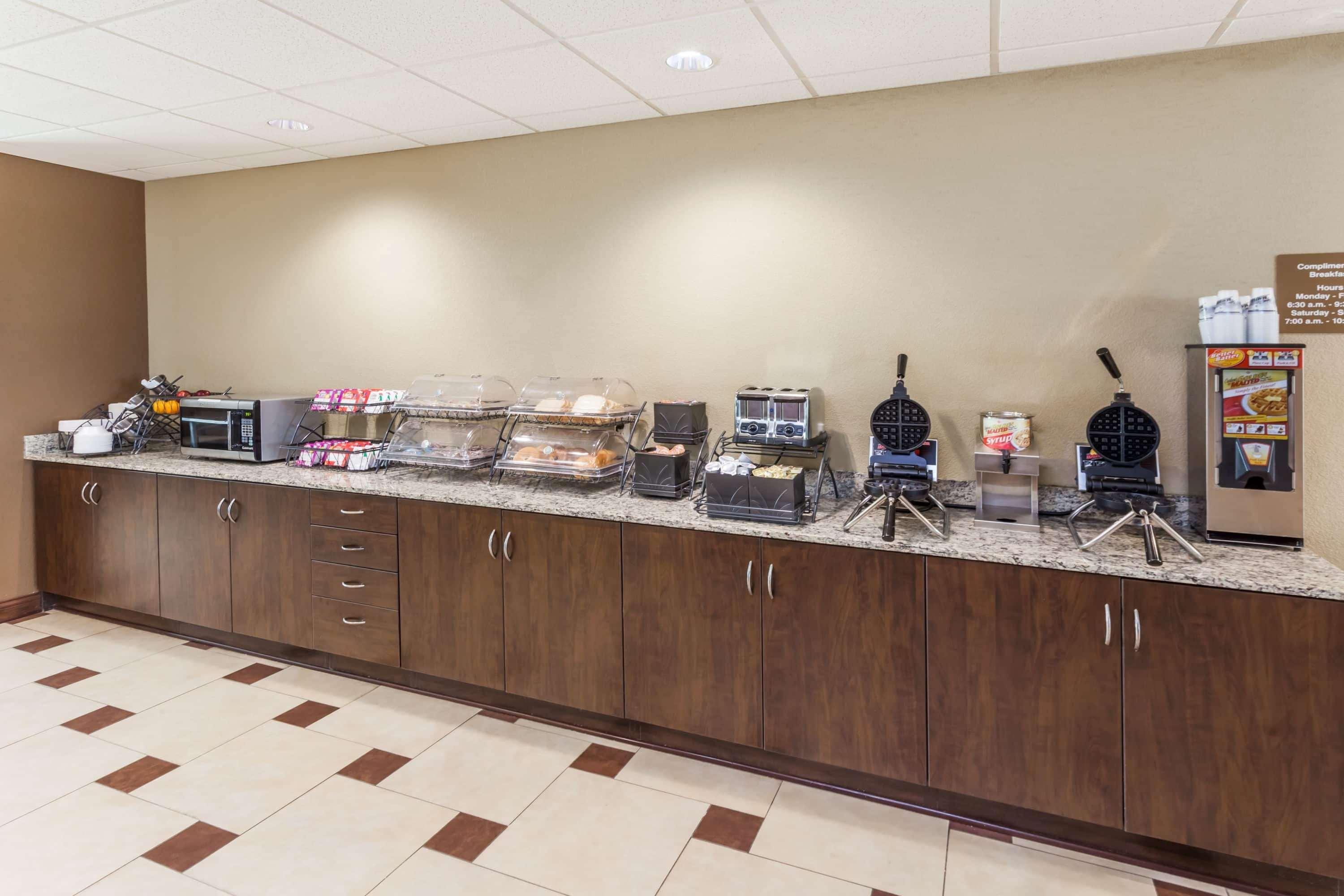 Microtel Inn & Suites By Wyndham Michigan City Extérieur photo