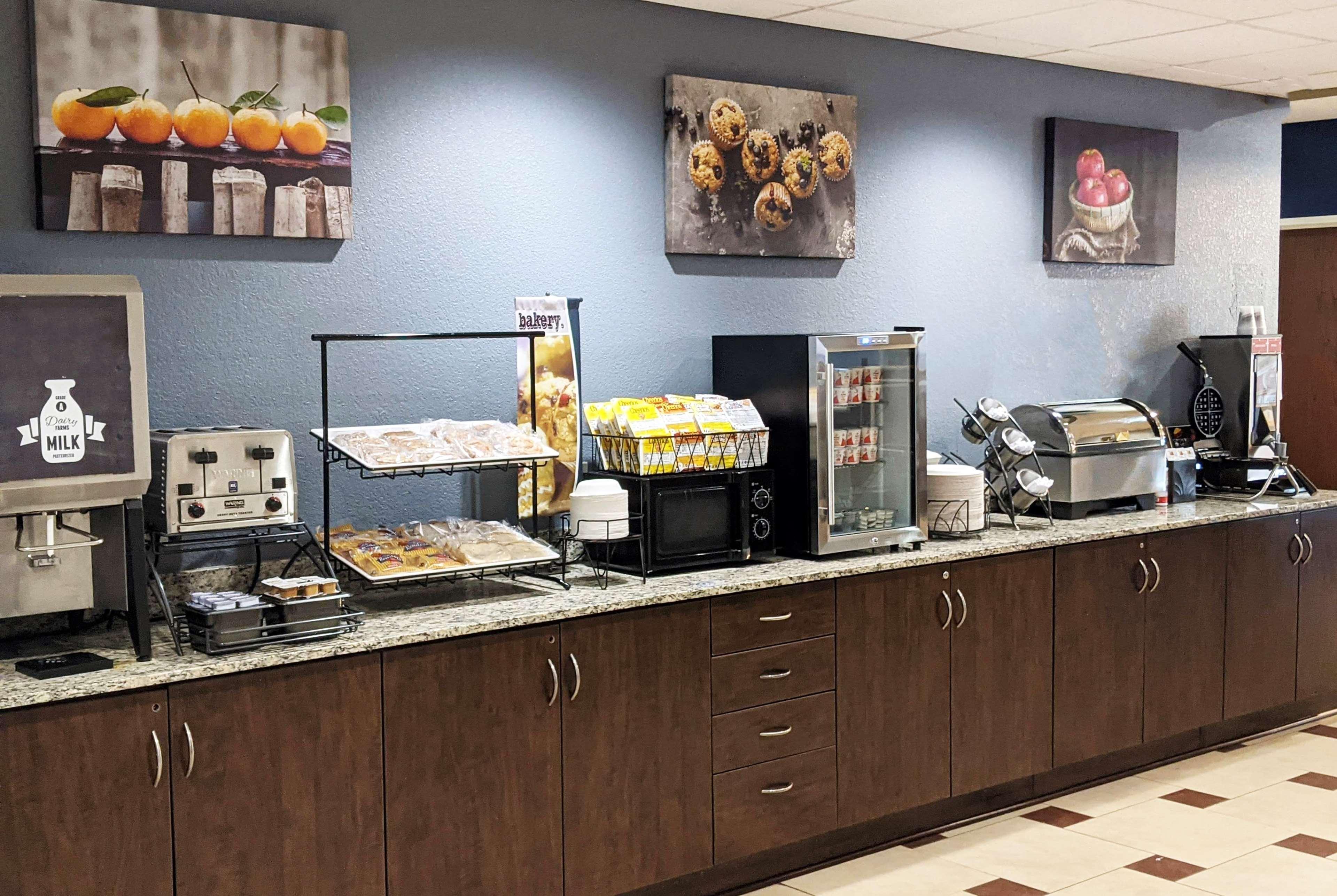 Microtel Inn & Suites By Wyndham Michigan City Extérieur photo