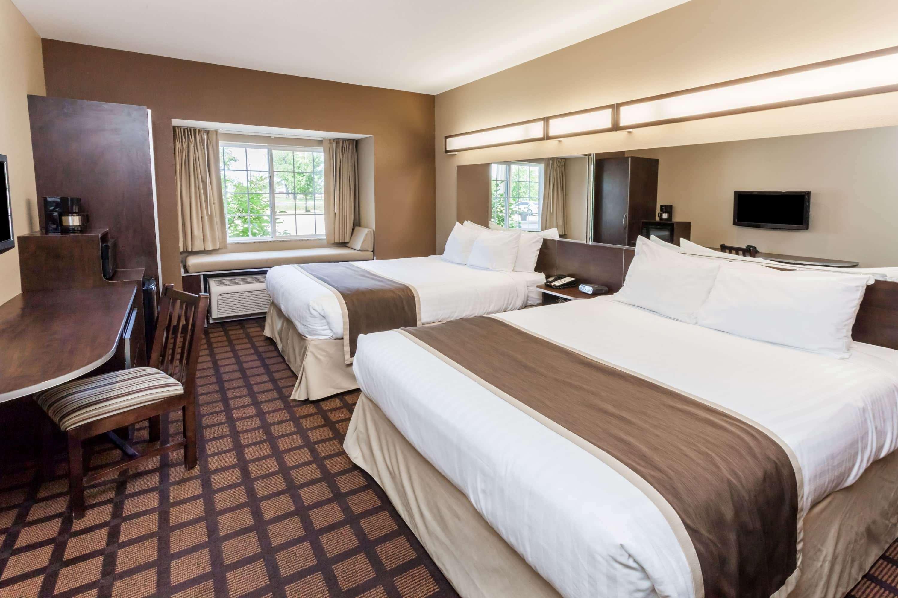 Microtel Inn & Suites By Wyndham Michigan City Extérieur photo